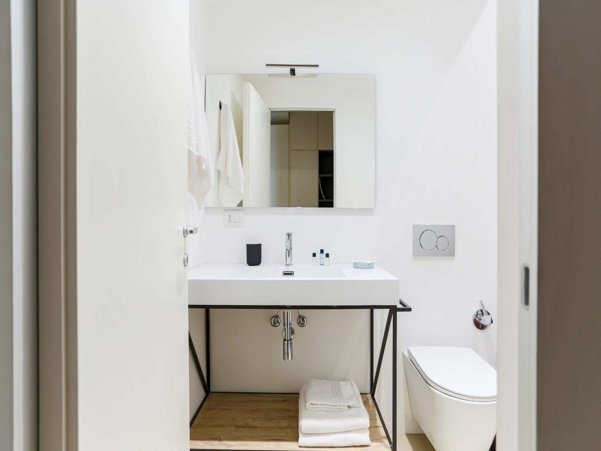 The Best Rent - Bright One-Bedroom Apartment In Corso Vittorio Emanuele II Milano Exteriör bild