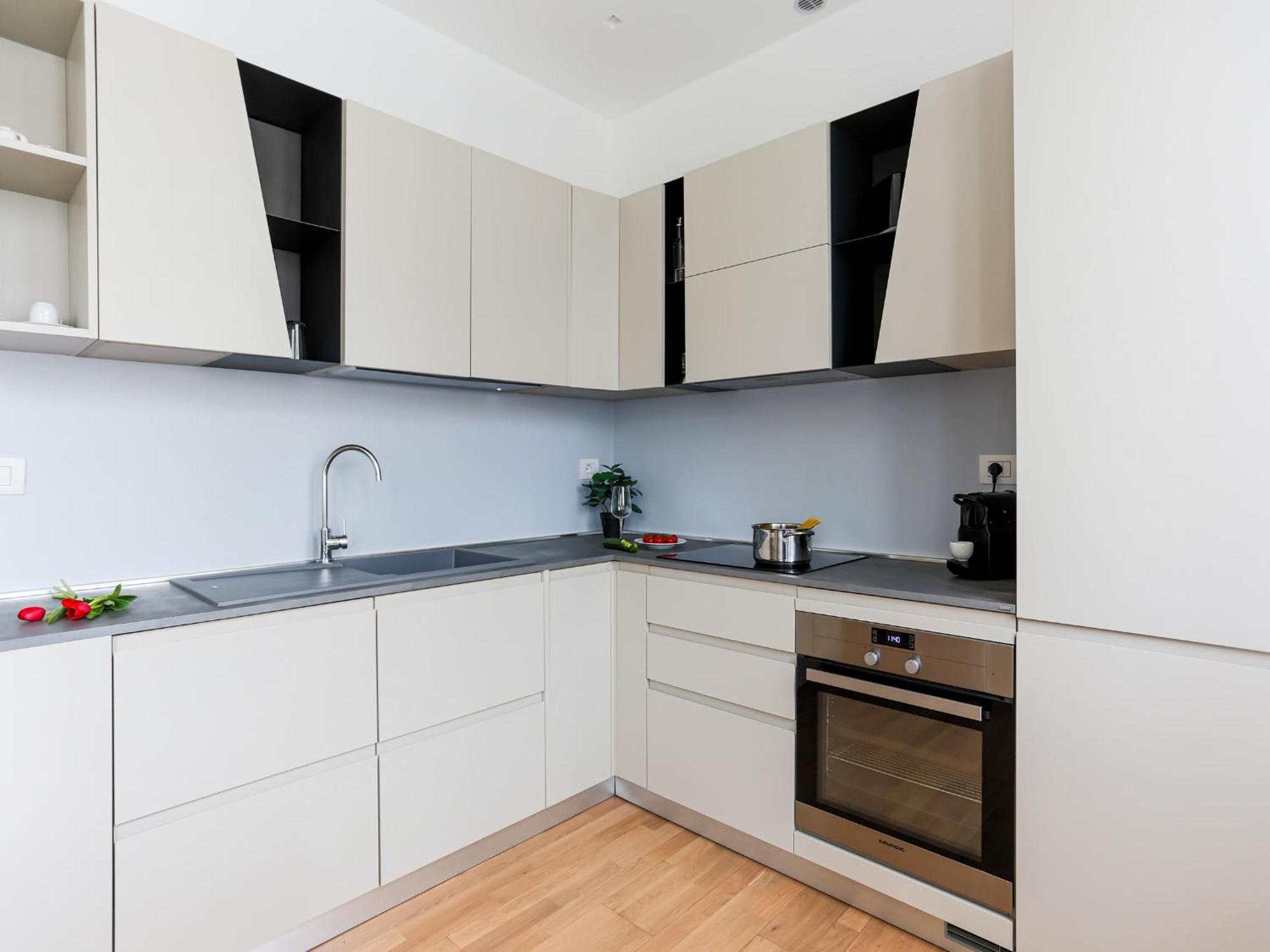 The Best Rent - Bright One-Bedroom Apartment In Corso Vittorio Emanuele II Milano Exteriör bild